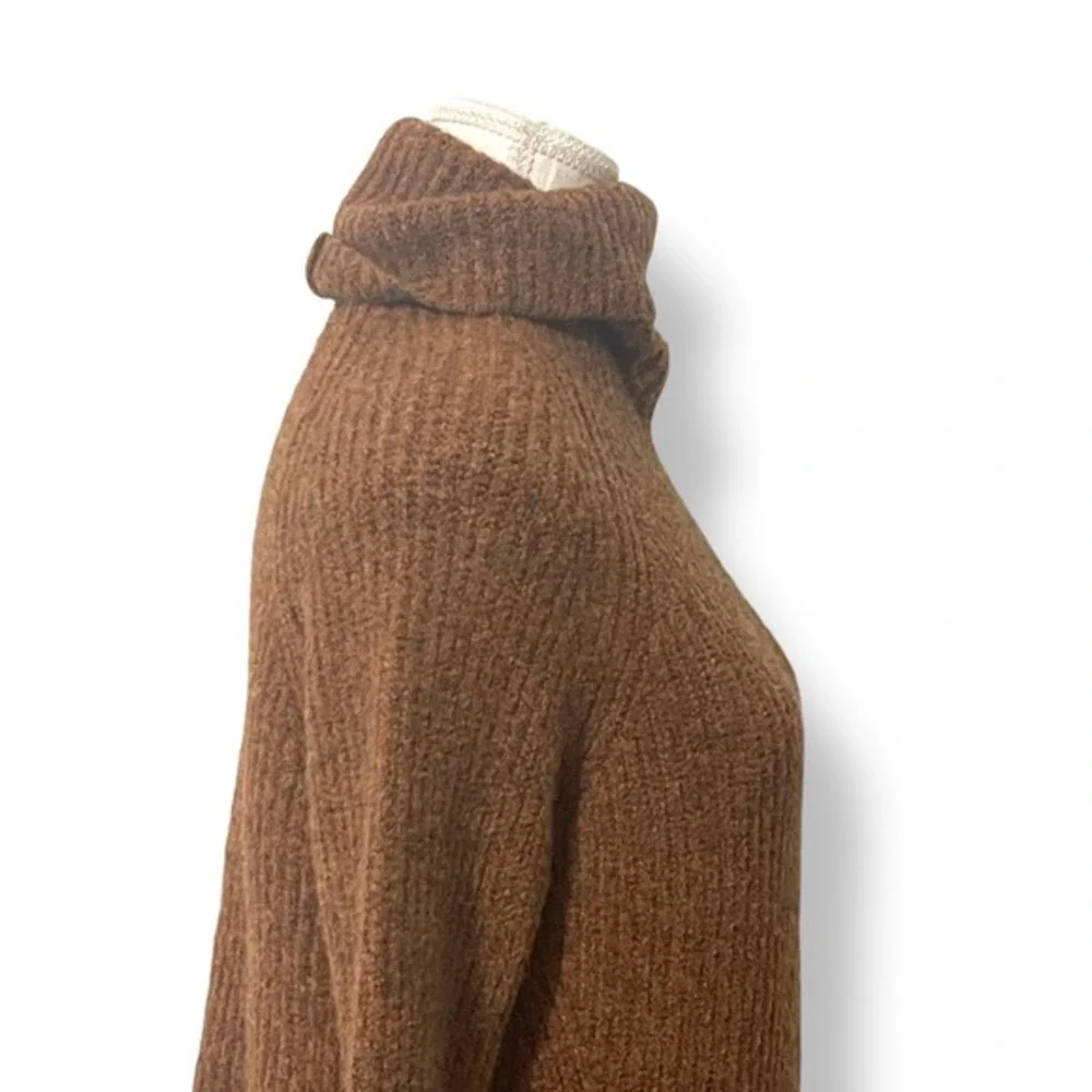 Madewell Turtleneck‎ Sweater Small Brown Ribbed Wool Blend Dark Academia Cozy